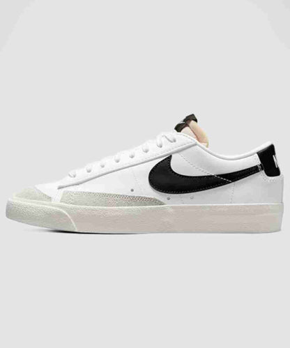 NIKE Blazer Low '77 Running Shoes
