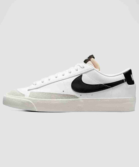 NIKE Blazer Low '77 Running Shoes