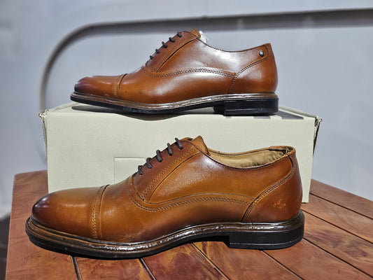 Leather shoes